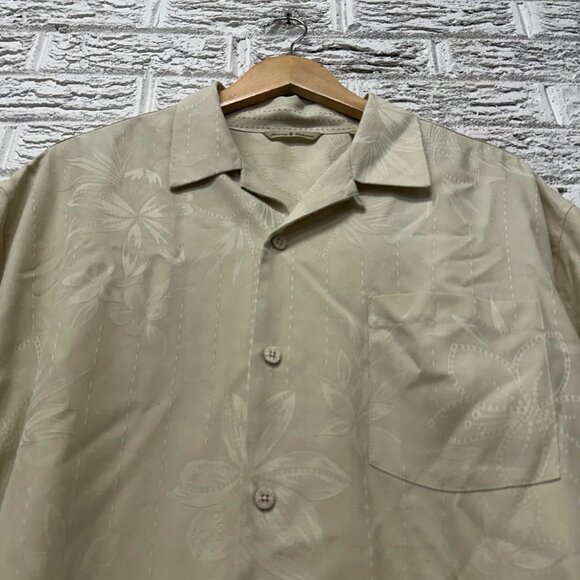 Vintage Tommy Bahama 100% Silk Hawaiian Shirt XL  Beige 90s Floral and Palm Tree - Picture 1 of 5